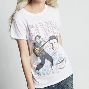 NWOT Recycled Karma Elvis Live From Memphis Tennessee Tee